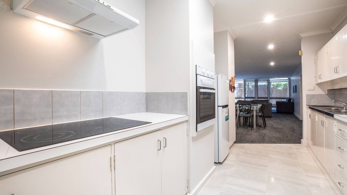 Coolaroo Hotel | Nightcap at Coolaroo Hotel