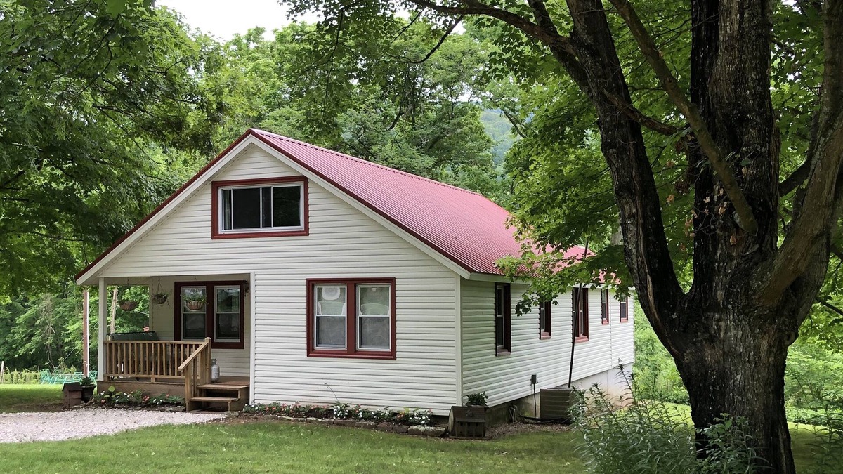 Ponca House | Nightly rental in Boxley Valley