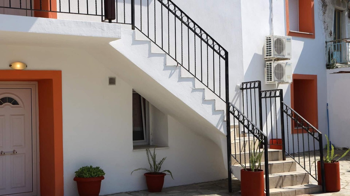 Keramidi Apartment | Nikolaou Apartments Ground Floor