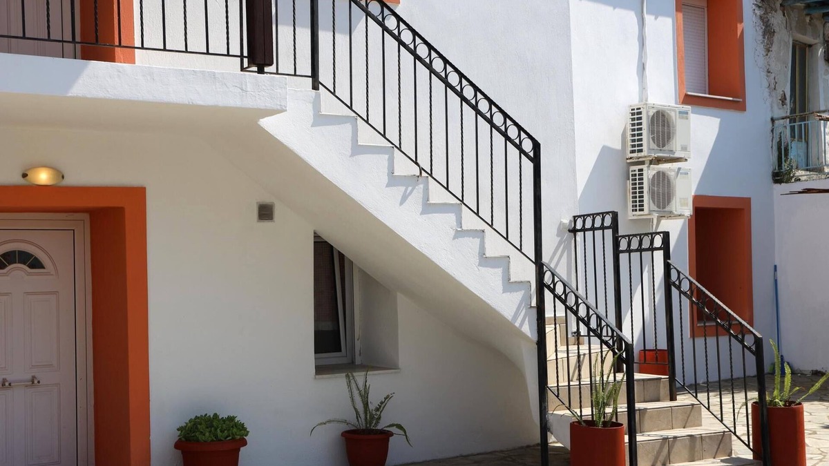 Keramidi Apartment | Nikolaou Apartments Ground Floor