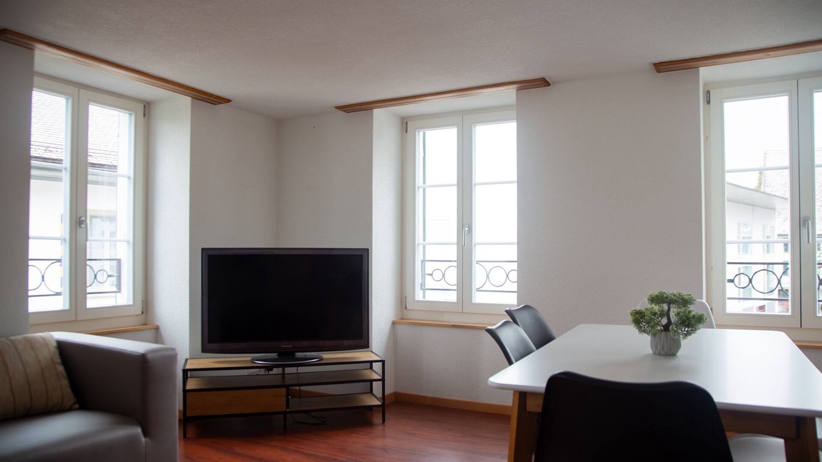 Unterseen Apartment | Nimbuzzz Apartment 2