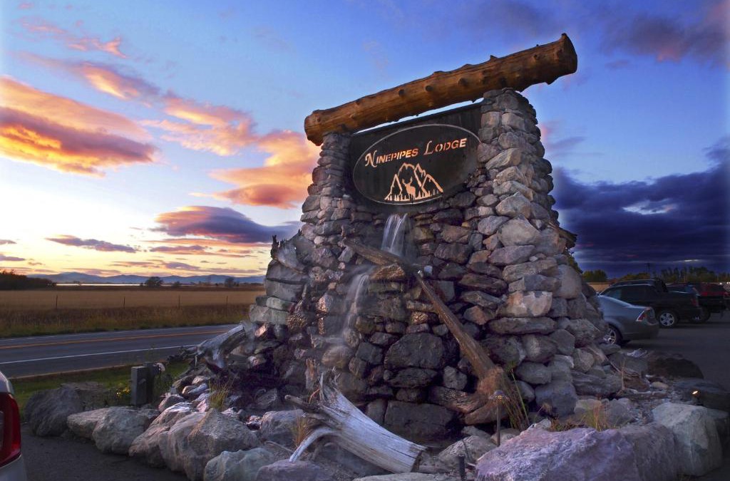 Charlo Cabin | Ninepipes Lodge
