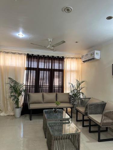 Jammu Apartment | Nirvana Stays Cozy 3BHK Home