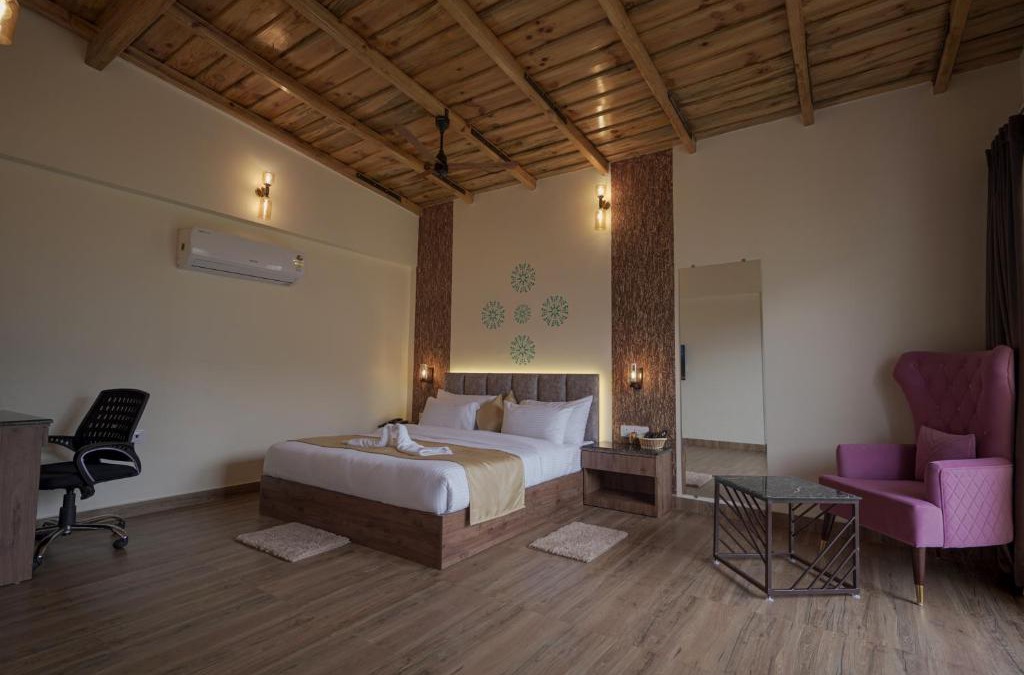 Bhimtal Hotel | NIVEDAN HOTEL AND RESORT