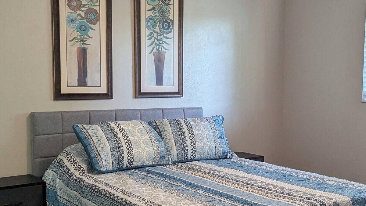 Biggar Condo | nnFreshly Furnished and Convenient to Everything!