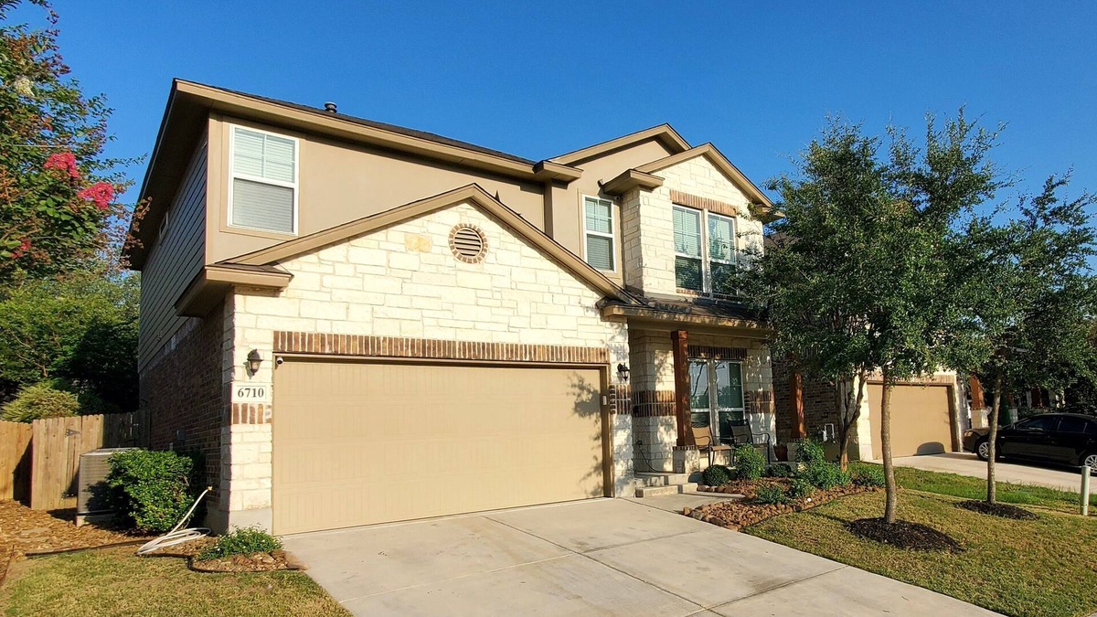 San Antonio House | NO Cleaning Fee! Cleanest and Coziest Home in San Antonio