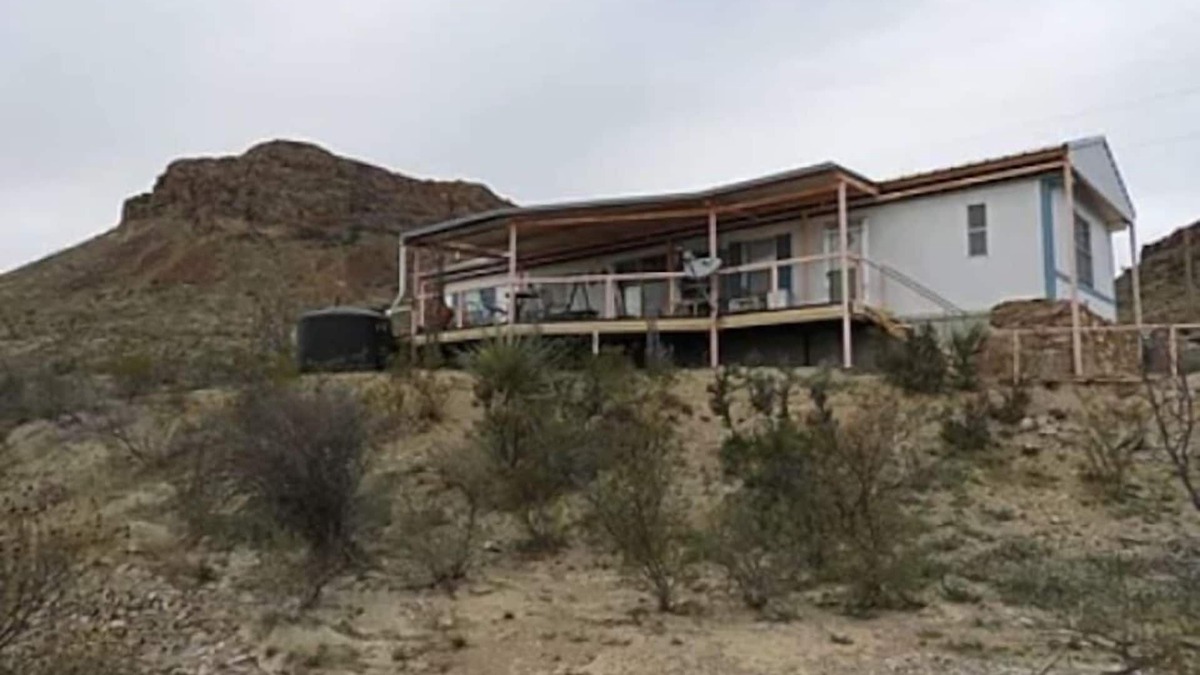 Alpine House | No Stock Ranch: Secluded Home w/Large Porch