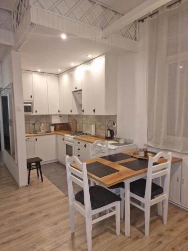 Krosno Apartment | nocleg w Krośnie blisko dworca