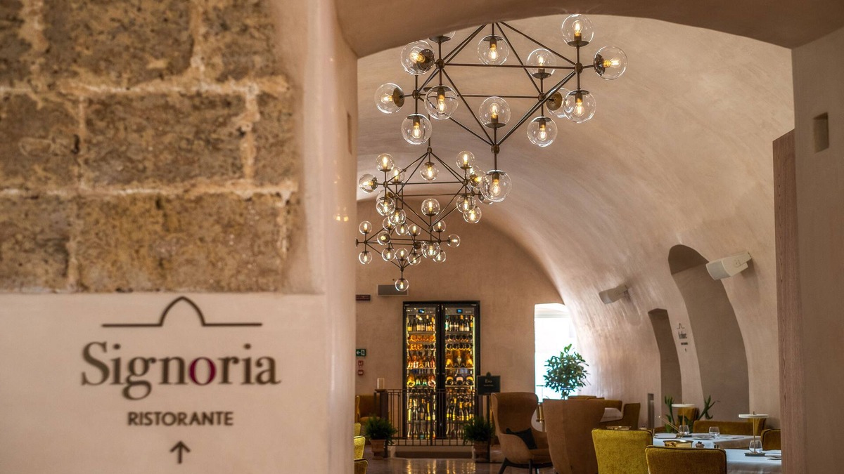 Noha Hotel | Nohasi Palace