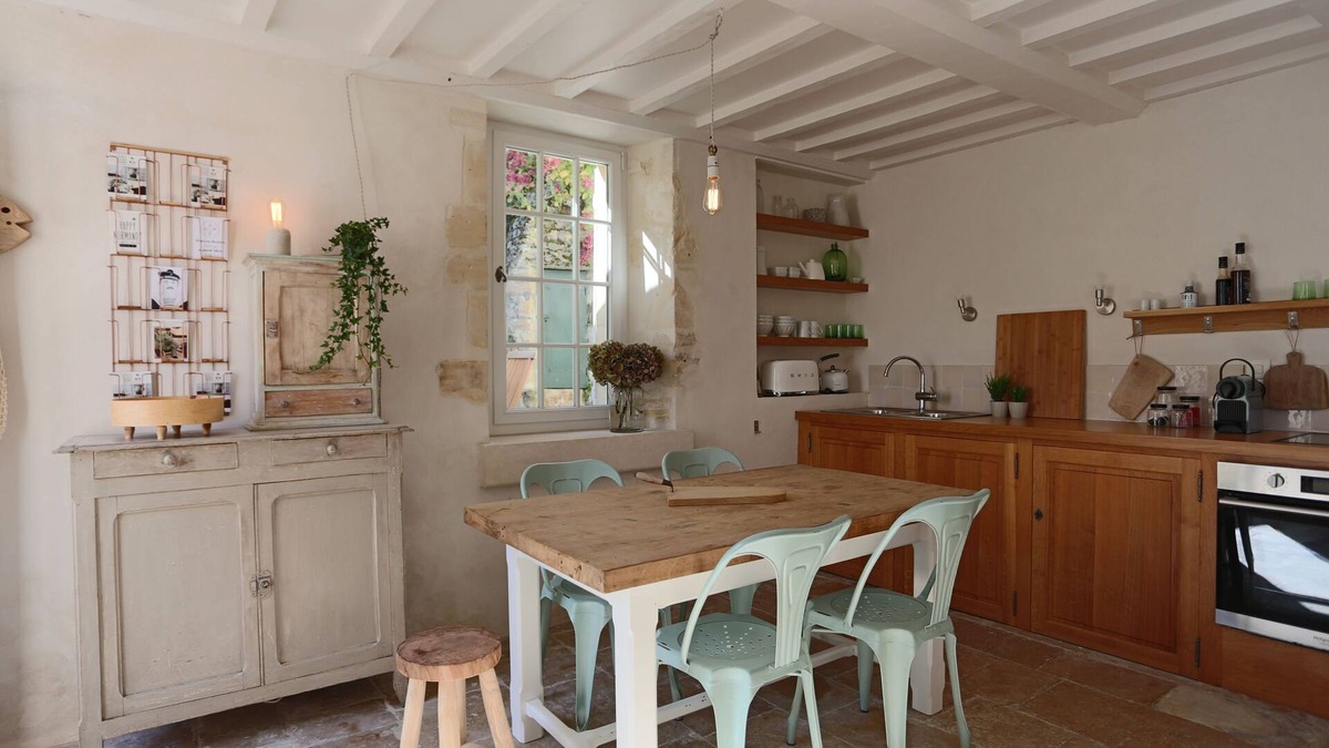 Port-en-Bessin-Huppain House | NOMADE FISH: Fisherman's house 50 m from the sea