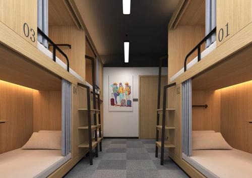 Longhua District Hostel | Nomadic International Hostel Shenzhen North Railway Stn Store