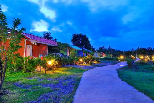 Noen Hom Ski Chalet | Nonplern Garden Home Khaoyai