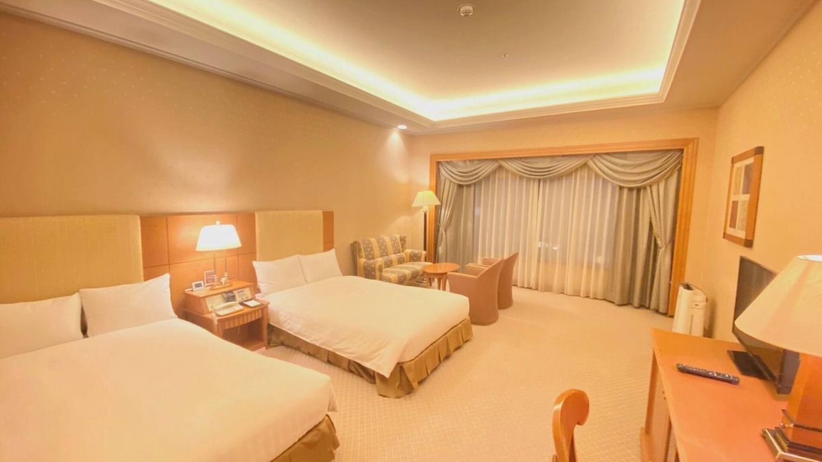 Nishikasai Hotel | Nonsmoking Deluxe Twin Room Room only Smile V/Edogawa-ku Tokyo