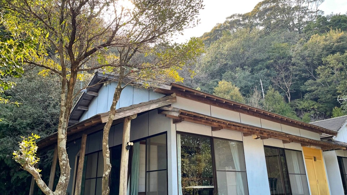 Hata-gun House | Nonsmoking Japanesestyle detached house standing next to virgin forest Building No 3 /Shimanto Kōchi