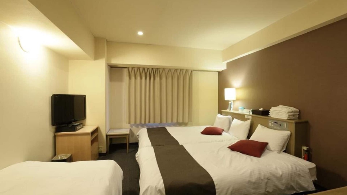 Nishishinsaibashi Hotel | Nonsmoking triple room/Osaka Ōsaka