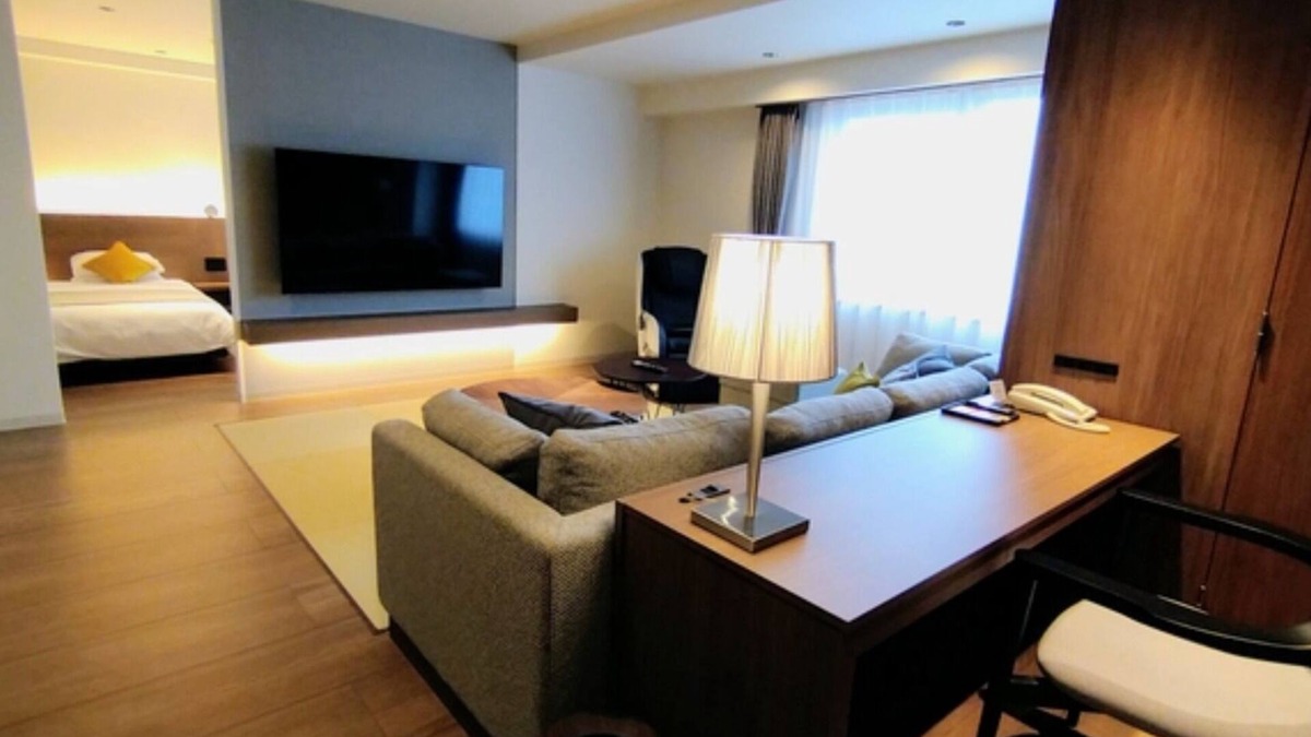 Rishirifuji-cho Hotel | NonsmokingJapaneseWestern living twin room bre/Rishirigun Hokkaidō