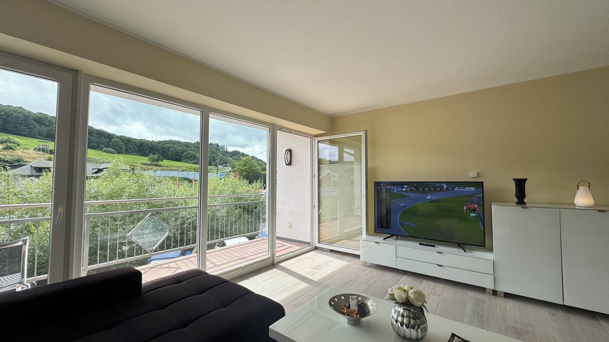 Adenau Apartment | Nordschleife view Adenau Breidscheid Race-House Studio directly at the Nürburgring