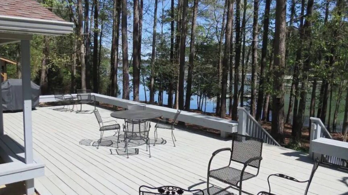 Lincolnton House | Norman and Flo's Lake House on Clarks Hill Lake