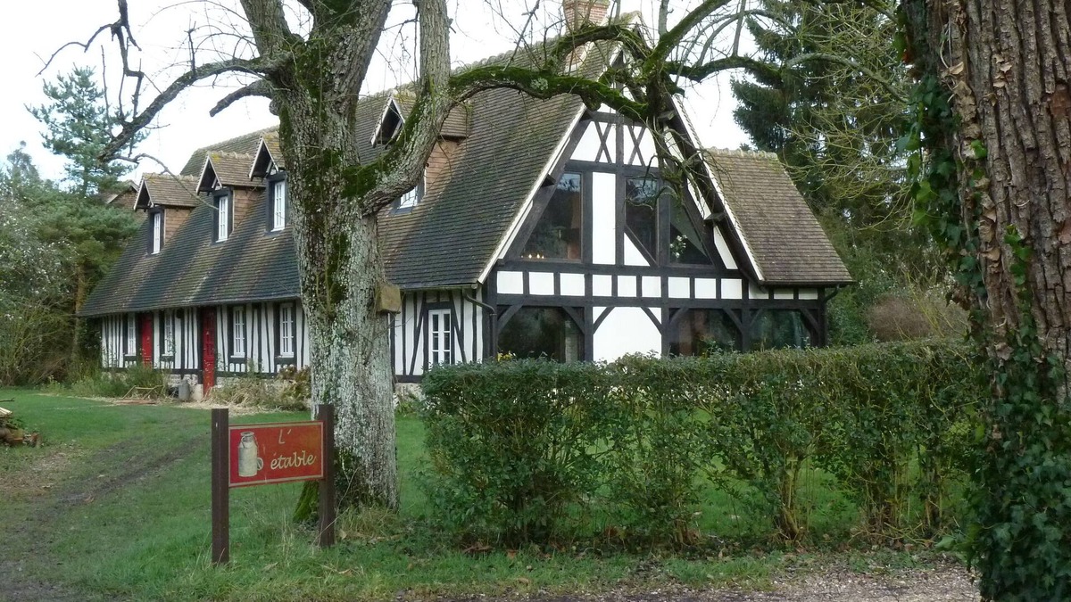 Montaure House | Norman cottage spacious exception for you alone in a large park