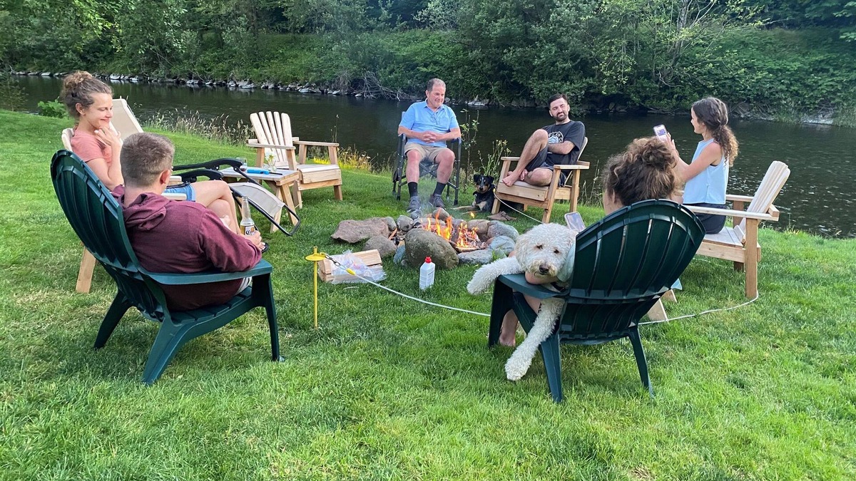 North Bend House | North Bend Escapes All Moon River Suites and Family/Friends Reunion