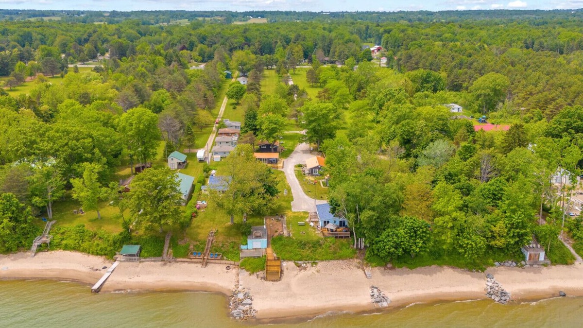 Lexington Cottage | North Bound 25 Cottage #2