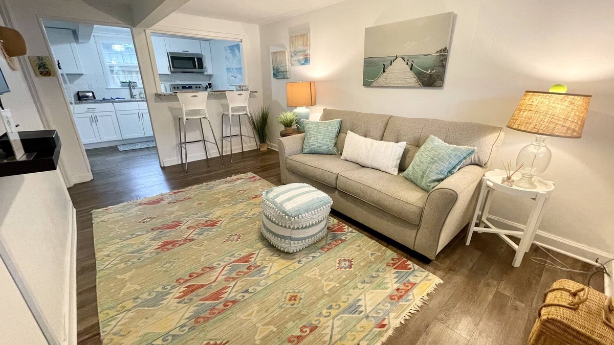 Northeast Virginia Beach Apartment | North End Beach Bungalow- Steps From the Beach