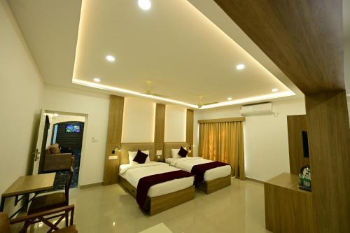 Thrippunithura Hotel | North Fort Regency