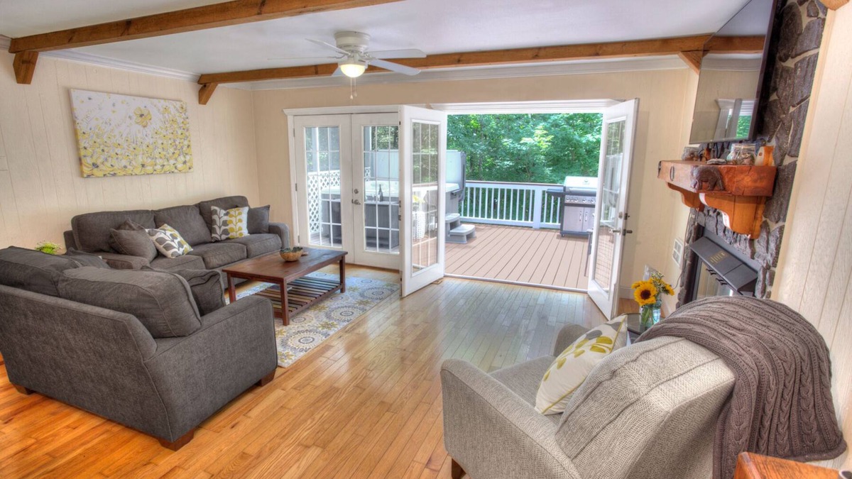 Sautee Nacoochee Cottage | North Georgia Roots - Pristine Mountain Vacation Home