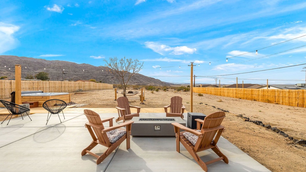 Twentynine Palms House | North Star 29 3 minutes to Joshua Tree National Park Entrance