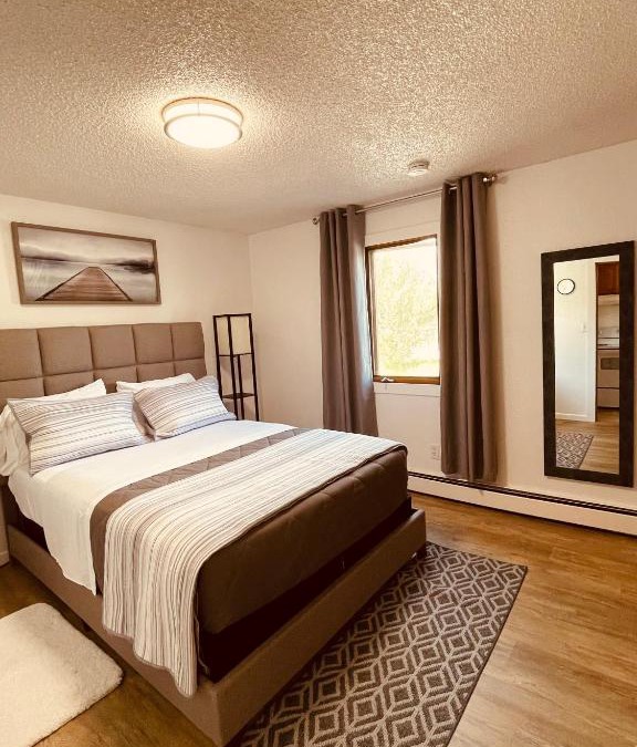 Fairbanks Apartment | North Star Place Apt 8