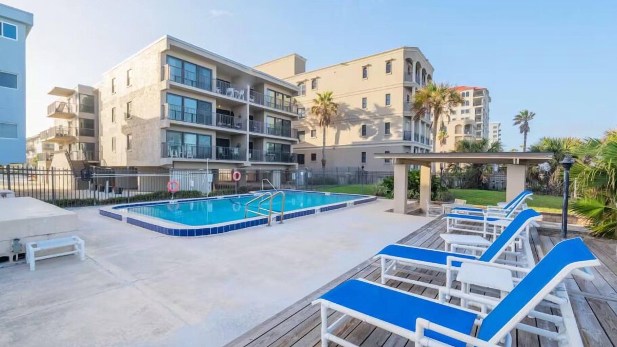 Jacksonville Beach Condo | Northeast Florida Retreat