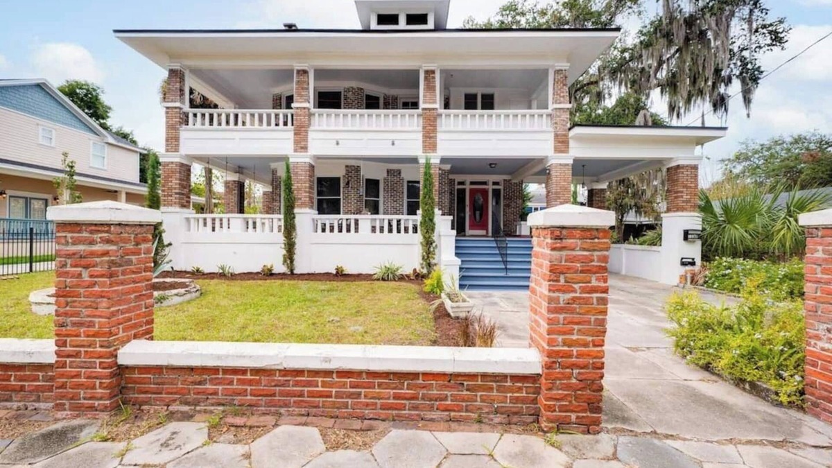 Springfield House | Northeast Florida Retreat