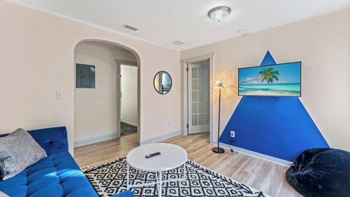 South Riverside Apartment | Northeast Florida Retreat