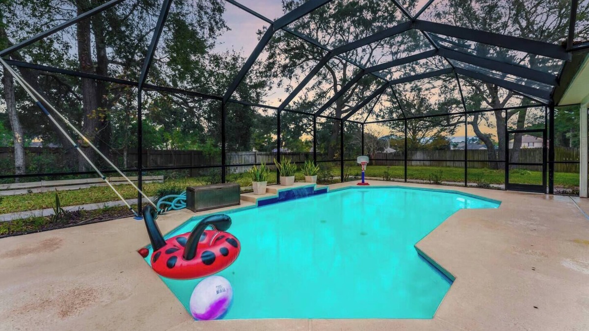 East Arlington House | Northeast Florida Retreat