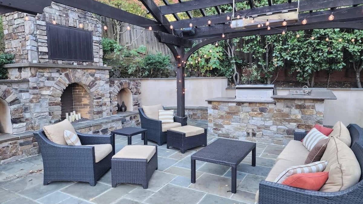 Monterey Ter House | Northwood Retreat 5 bed Luxury Family