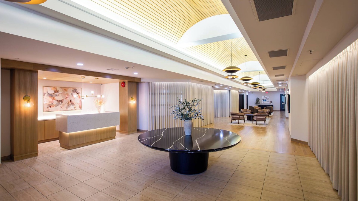 Winnipeg Hotel | Norwood Hotel