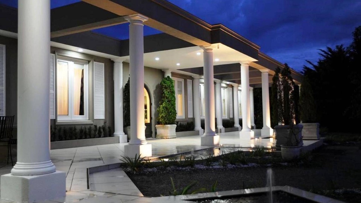 Mount Eliza Hotel | Norwood House Motel & Reception Centre