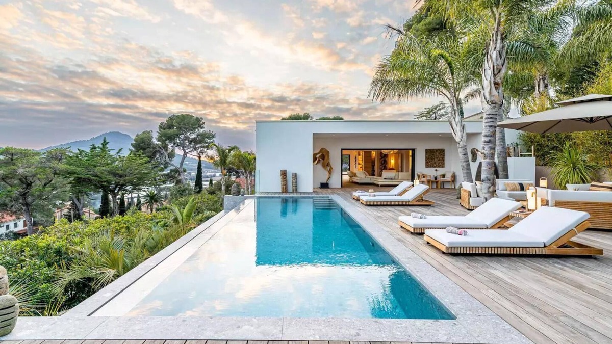 Carqueiranne Villa | Nouveau "côté Mer" Villa D'exception, vue Mer, Piscine, à 4mn de la Plage