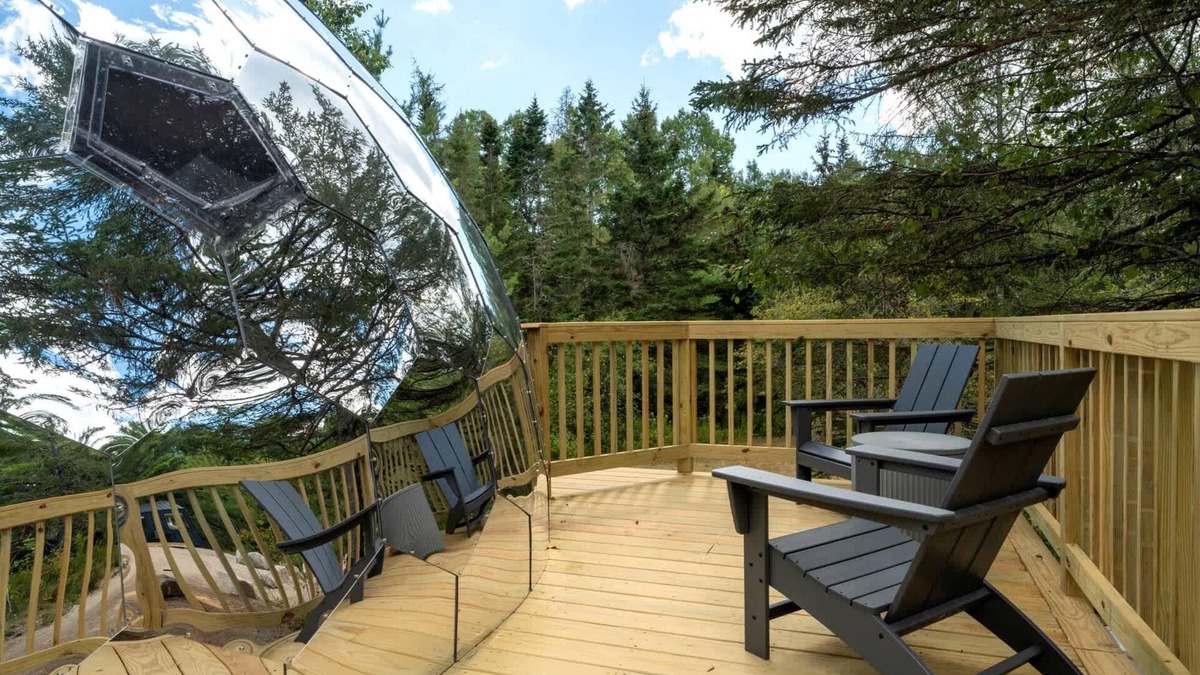 Sullivan Cabin | Nova Nook-Mirror Dome with Private Bathroom