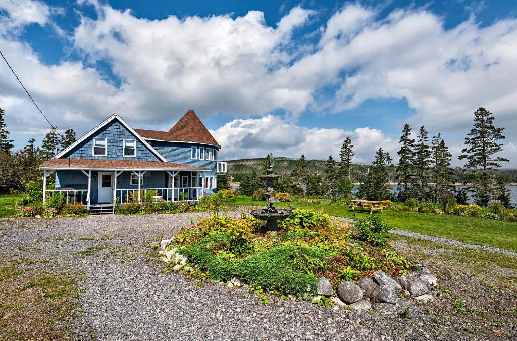Guysborough County House | Nova Scotia Grover's Cove Seaside Cottages