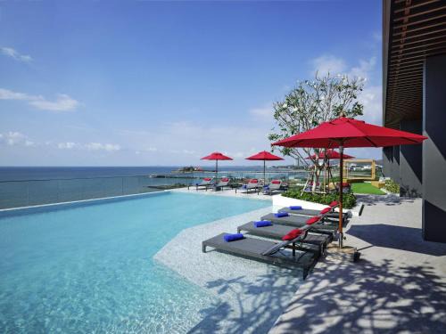 Tha Thaewawong Hotel | Novotel Marina Sriracha