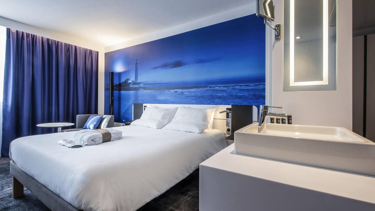 Les Chalais Hotel | Novotel Rennes Alma