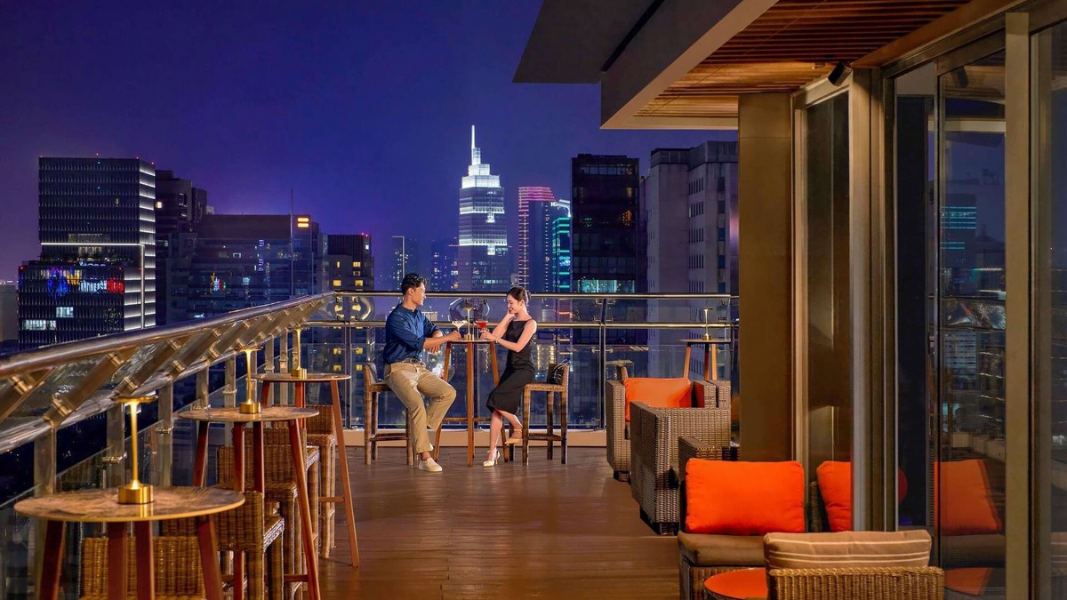 Phuong 6 Hotel | Novotel Saigon Centre