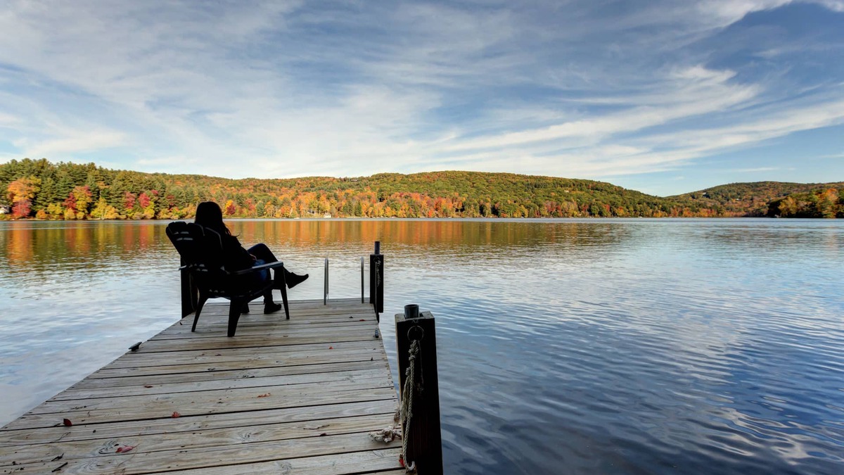 Monterey Cottage | nPeaceful, Newly Renovated Lakeside Cottage On Lake Garfield In Berkshires