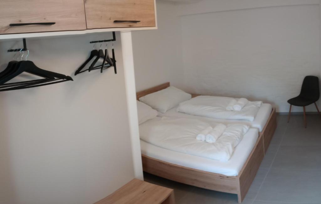 Moederbrugg House | NRV twee-persoonskamer met gemeenschappelijke keuken