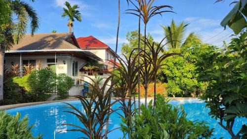 Si Bun Rueang Bed & Breakfast | Nuch's Apple Guest House