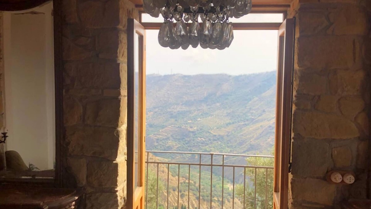 Reitano House | Nucidda: A Captivating Sicilian Countryside Retreat