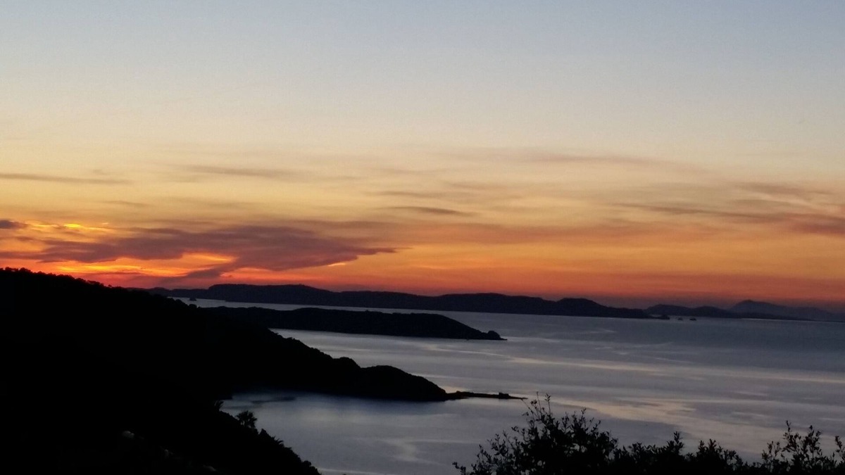 Ile du Levant Villa | nudist paradise villa with swimming pool very nive view on the sea