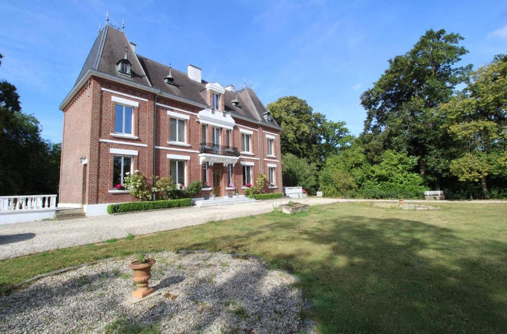 Mesnil-Martinsart Bed & Breakfast | Nuitées au Château de Martinsart