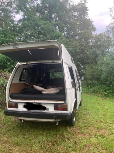 Saint-Sauveur Other | Nuit en van au bord étang privé